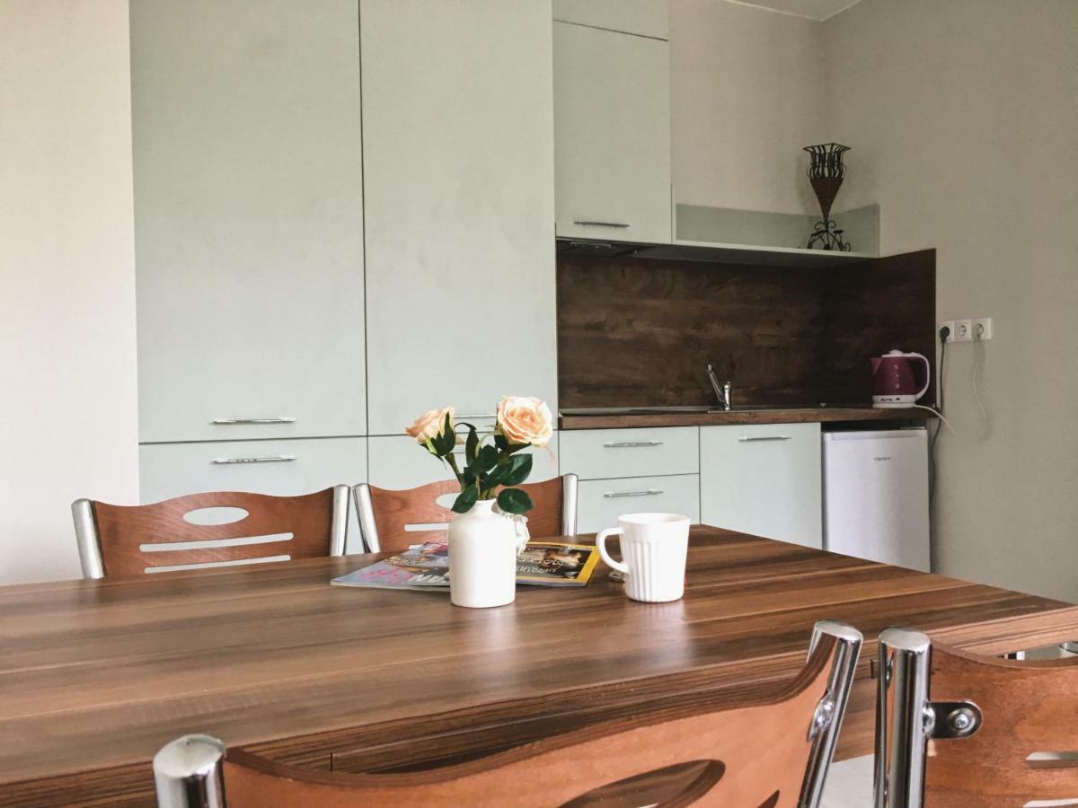 Azzurro Apartment - Ideal For Your Seaside Escape In Μπουργκάς Εξωτερικό φωτογραφία